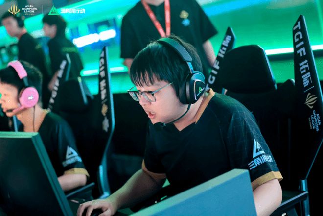 领袖角色 领袖角色